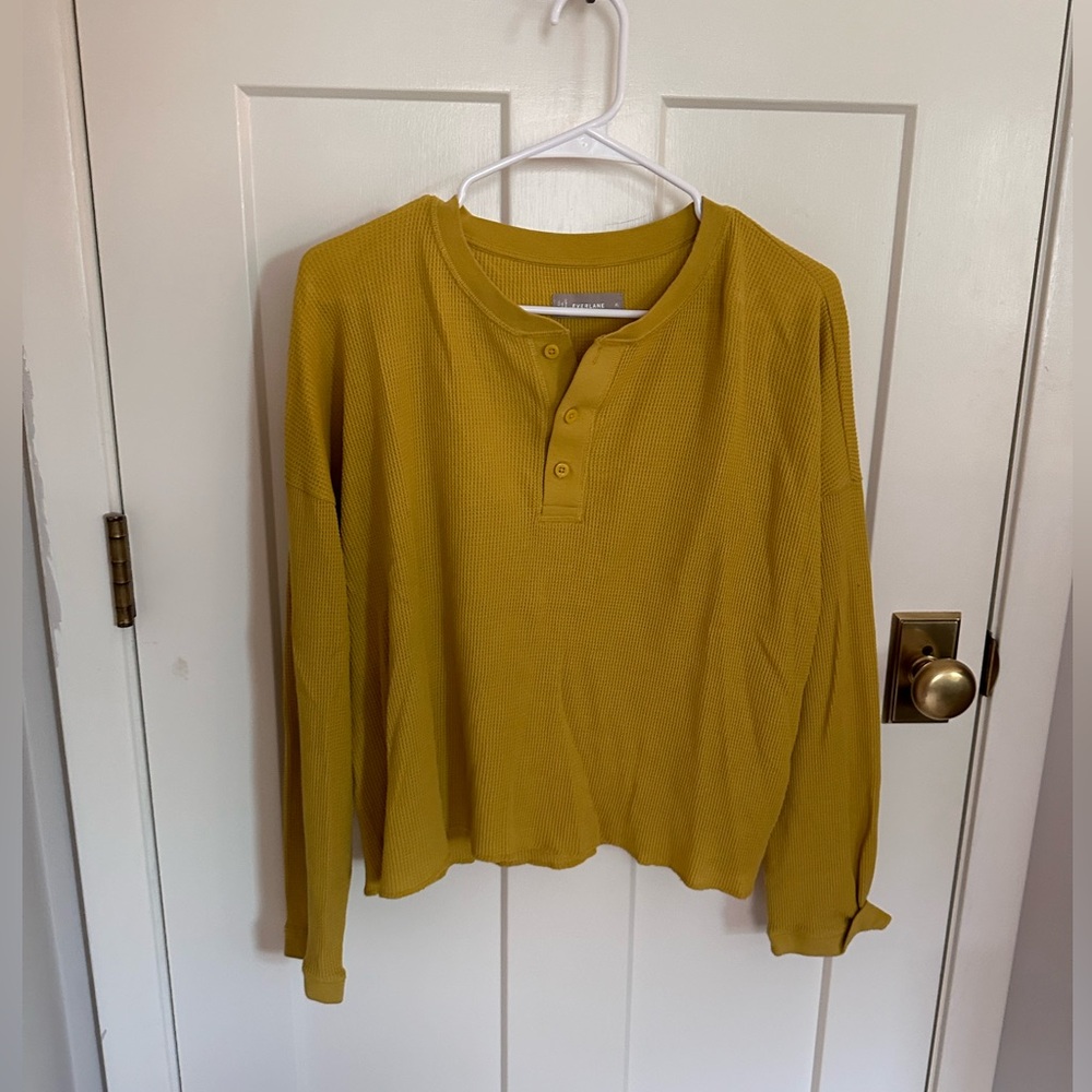 Everlane Waffle Henley Cropped Long Sleeve-XL